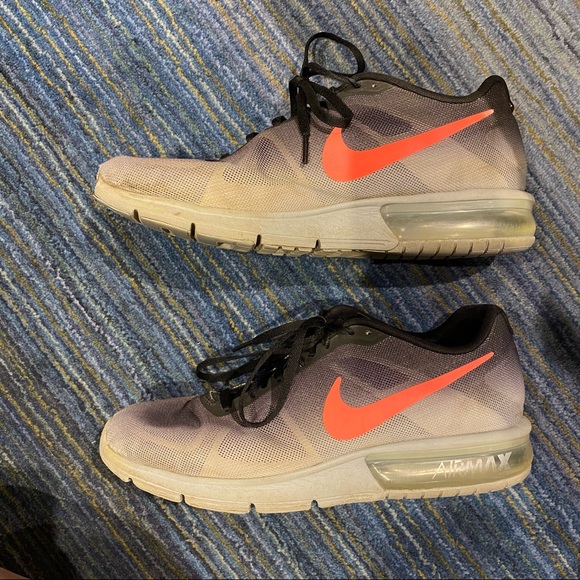 Nike AirMax Sequent - Picture 4 of 7